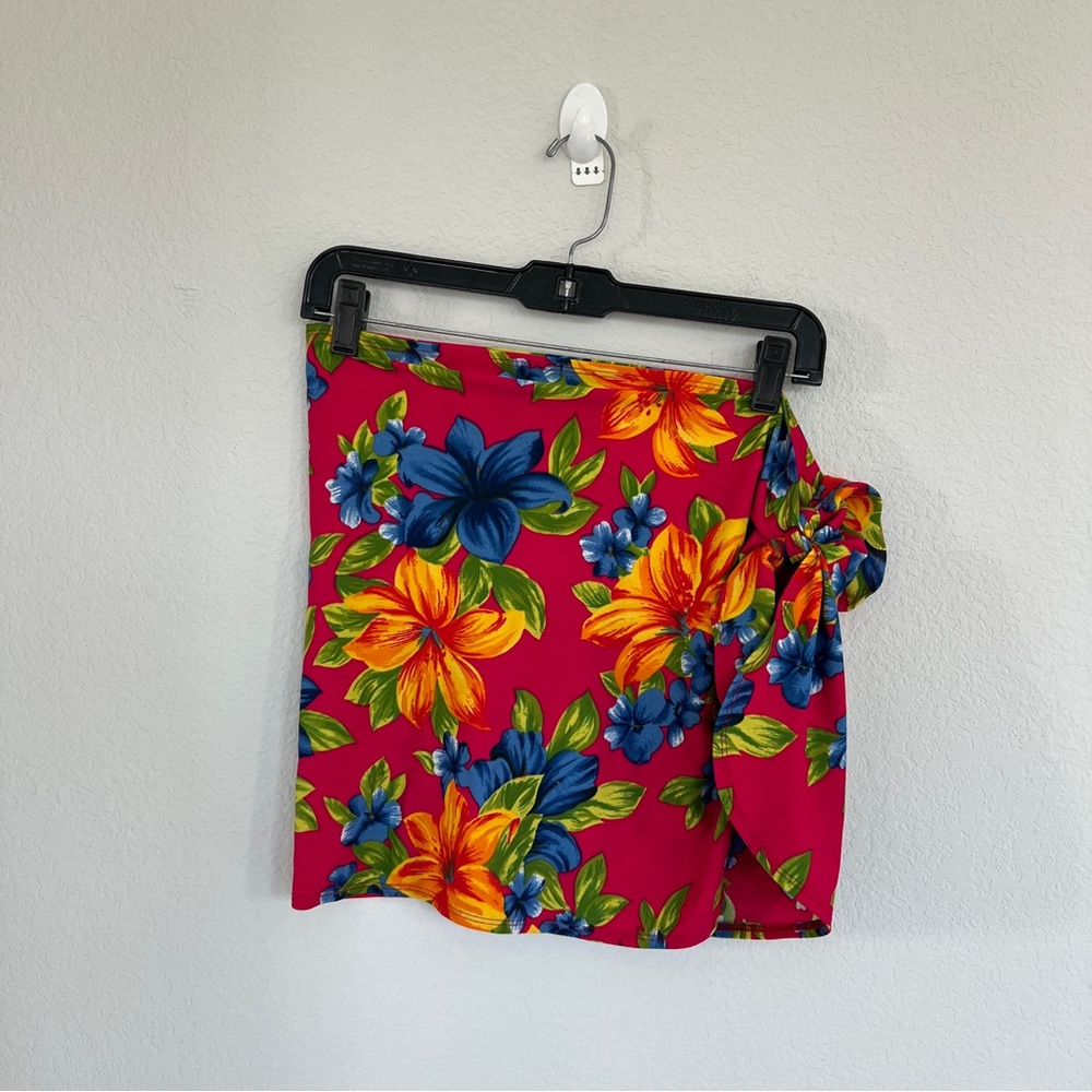 Victoria Secret Tropical Floral Sarong Size Medium